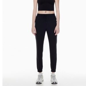 Tna Aritzia Black Rayon Joggers Elastic Waist Pants RAM3-6836-27 Womens Medium